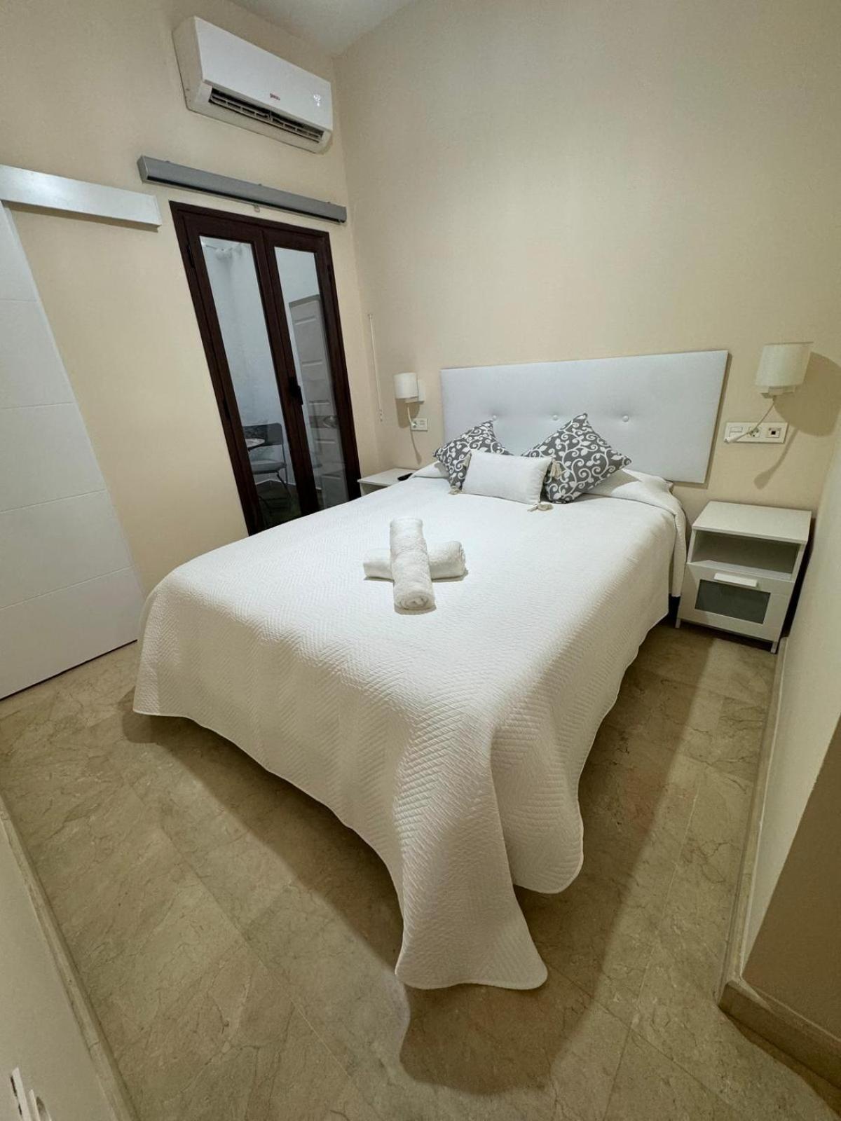 Apartamento En Lumbreras-Alameda Севилья Экстерьер фото