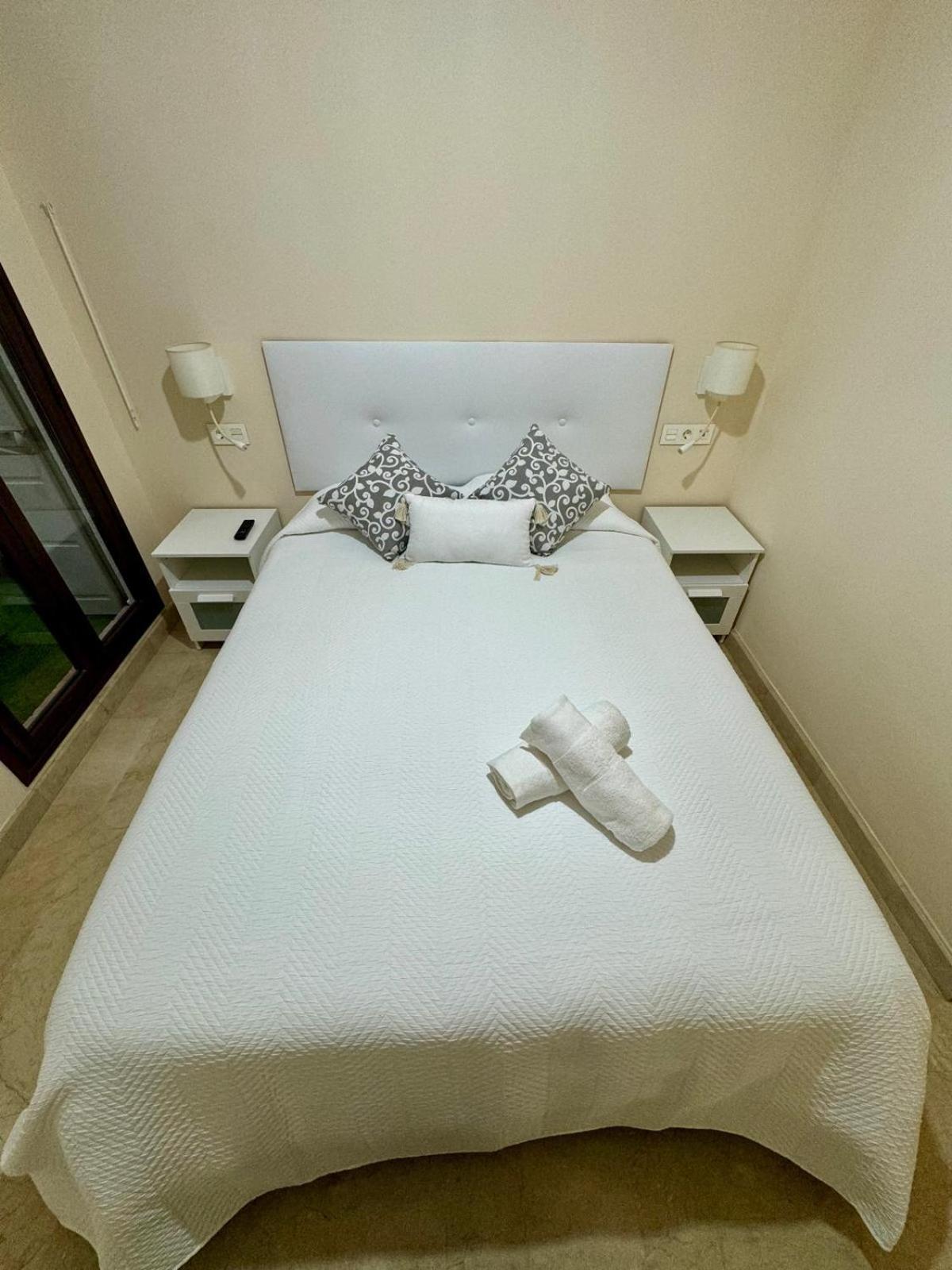 Apartamento En Lumbreras-Alameda Севилья Экстерьер фото