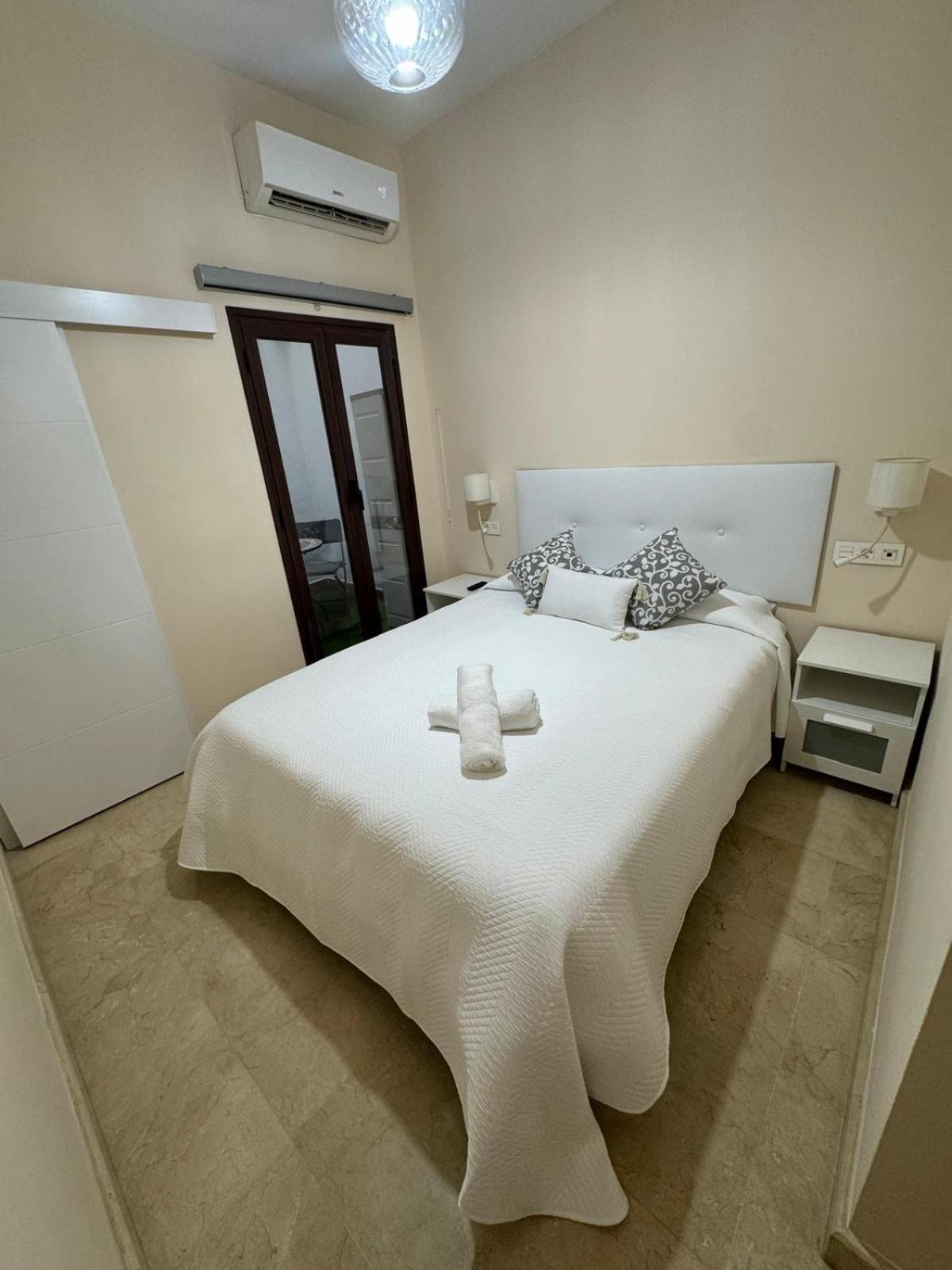 Apartamento En Lumbreras-Alameda Севилья Экстерьер фото