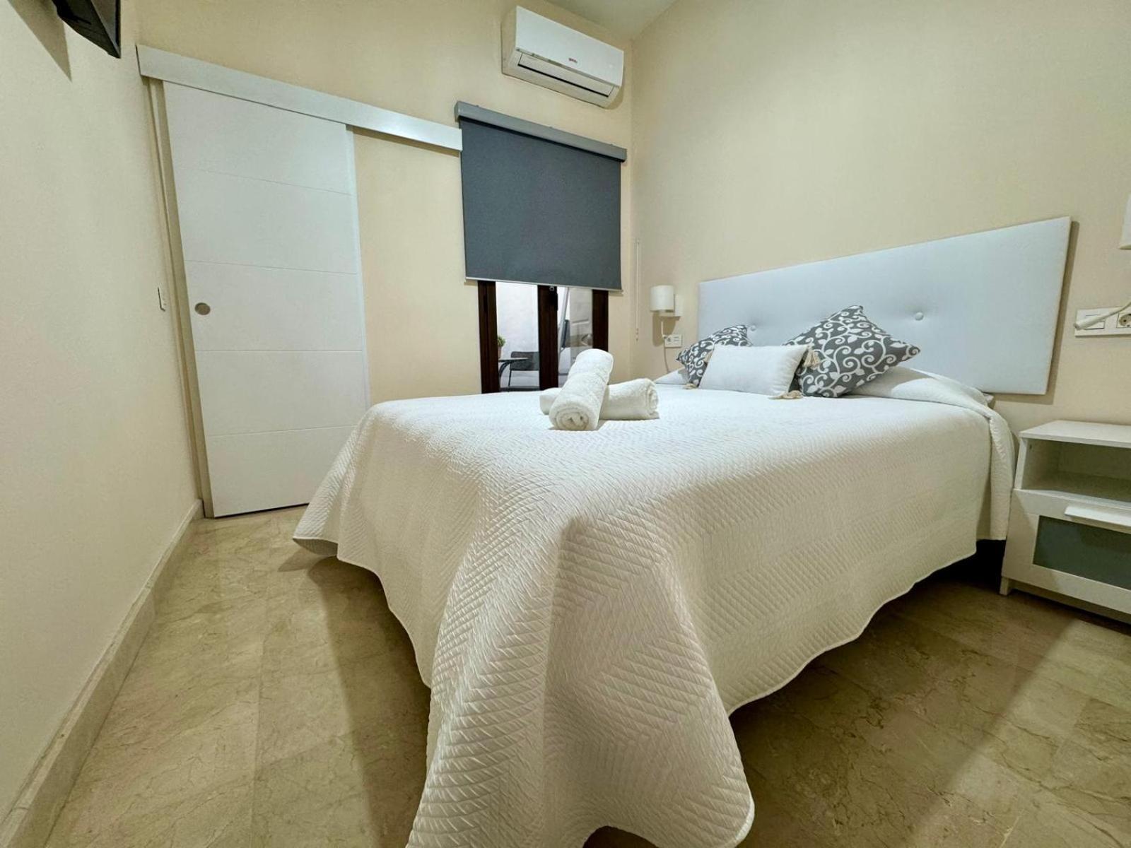 Apartamento En Lumbreras-Alameda Севилья Экстерьер фото